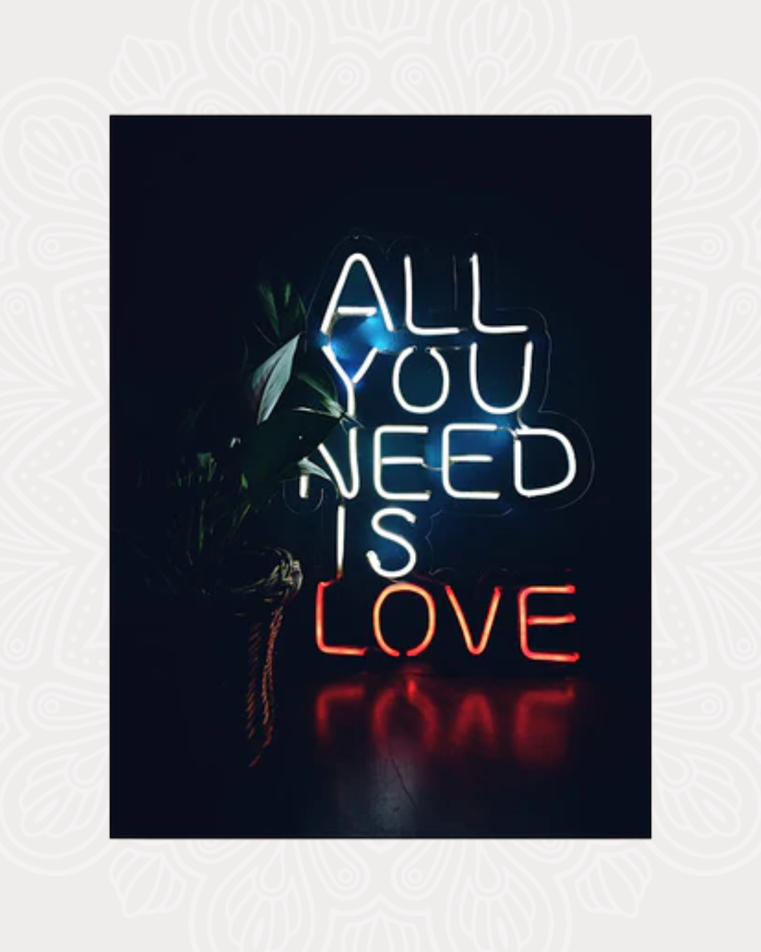 All You Need Is Love Neón Led